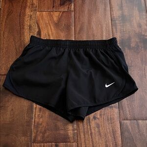 Nike Girls Size Small Black Dri-fit